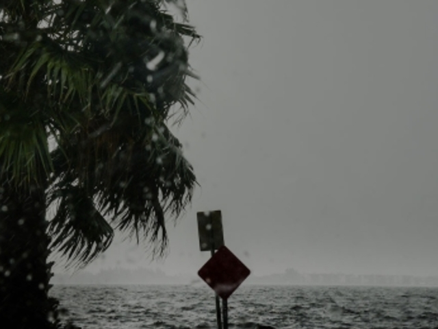 Hurricane Irma – Red Cross Provides Safe Refuge, Mobilizes Supplies
